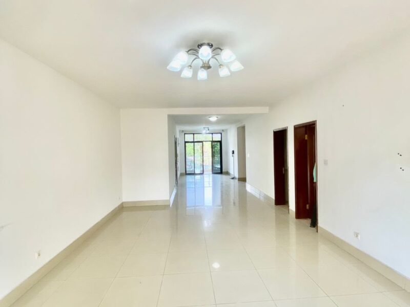 Appartement à louer à gombe zone A